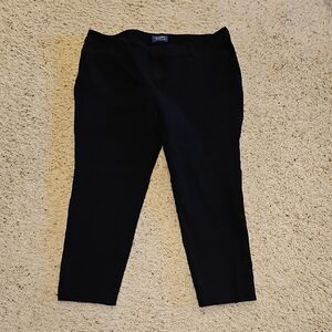🩷Old Navy Black Crop Pants